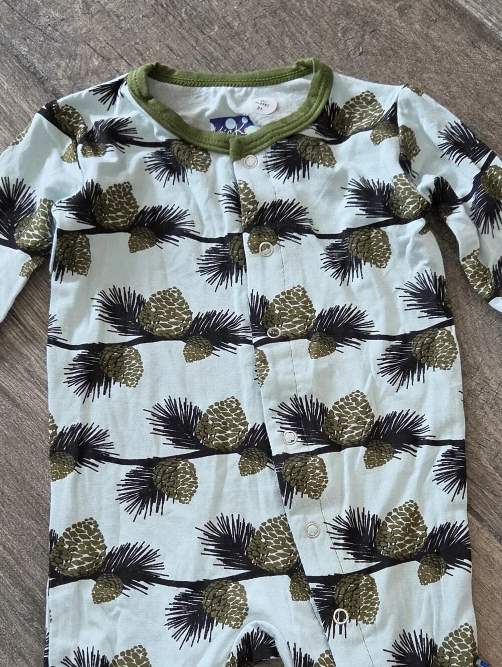 Kickee Pants NWT 3-6 Months Light Blue/Green Pine Cone Footie Romper